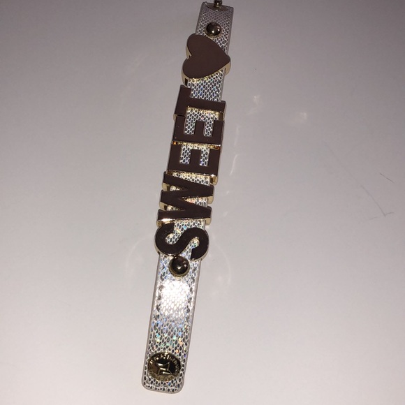 BCBG bracelet. Gold details 💖 - Picture 8 of 9